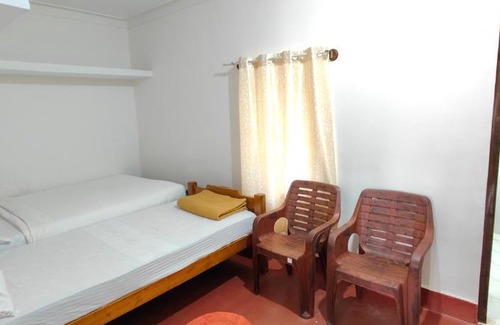 Madikeri House | Streaming Valley Mountain View Family Stay