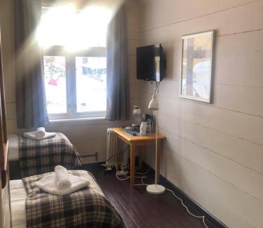 Stryn House | Stryn Kaffebar & Vertshus