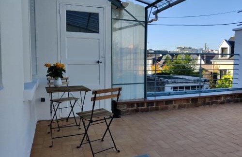 La Fuye-Velpeau Apartment | Studio équipé, grande terrasse, à côté de la gare