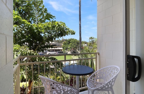 Emu Park Apartment | STUDIO 10 ENDEAVOUR INN