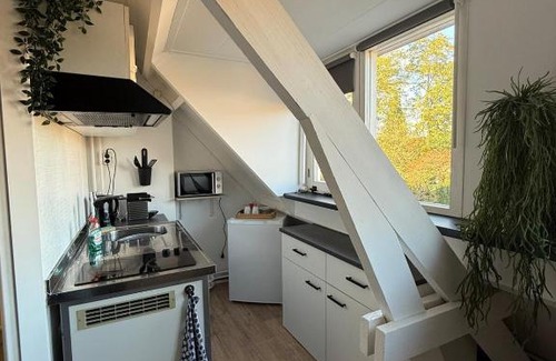 Stratum Apartment | Studio 131