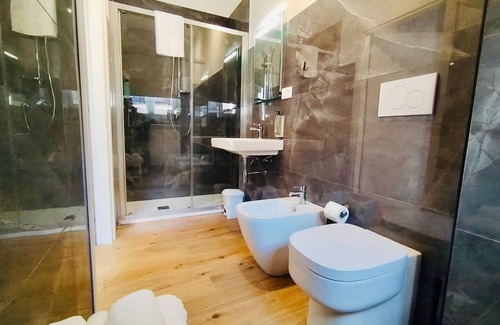 Asti Apartment | Studio 17 hhat