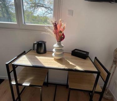 Yvre-l'Eveque Ski Chalet | Studio 2 personnes - Bouleries Jump - 24H du Mans