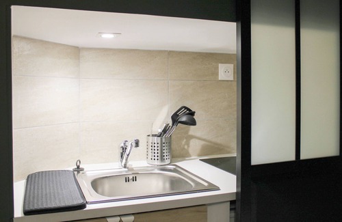 Quartier de Rochechouart Apartment | Studio 2 steps from the Musée Grévin