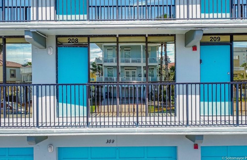 South Padre Island Condo | Studio 206 Across the Street from the Gulf!