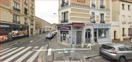 Petit-Ivry Apartment | STUDIO 22M2 A IVRY/SEINE-A 200 METRES DE PARIS. PROCHE METRO 7