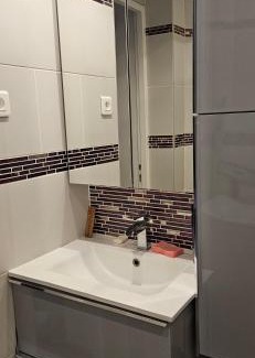 Petit-Ivry Apartment | STUDIO 22M2 A IVRY/SEINE-A 200 METRES DE PARIS. PROCHE METRO 7
