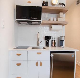 Plateau Mont Royal Apartment | Studio #3 - Self Check-In - Plateau - St-Denis