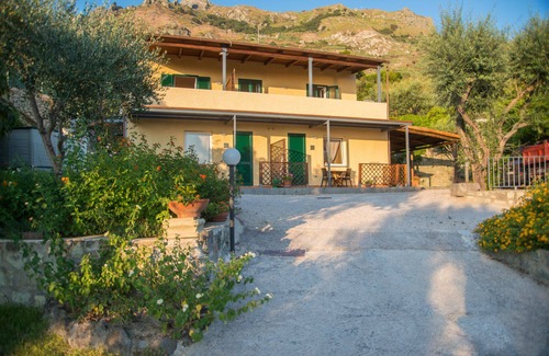 Succhivo Apartment | Studio 4 beds with heated swimming pool, turkish bath, BBQ and parking