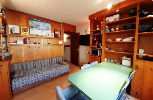 Piau Engaly Apartment | Studio 4 pers. avec balcon à Piau-Engaly, 3ème étage, ascenseur, casier à ski - FR-1-457-331