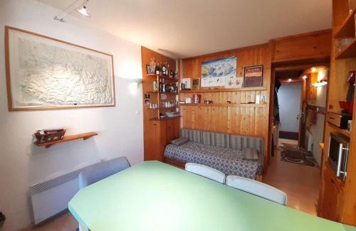 Piau Engaly Apartment | Studio 4 pers. avec balcon à Piau-Engaly, 3ème étage, ascenseur, casier à ski - FR-1-457-331