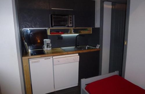 Isola Apartment | Studio 4 pers, balcon sud, au pied des pistes - FR-1-292-75