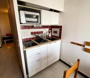 Eclose-Est Apartment | Studio 4 pers Soleil d'Huez - maeva Home - Studio pied de pistes vue montagne + coin cabine 4 personnes - Confort MAE-5688