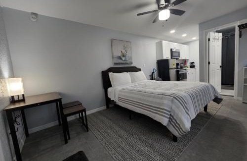 Lakeland Apartment | STUDIO 4A