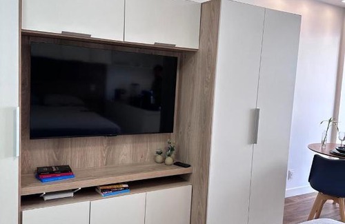 Centro Apartment | Studio 5 Completo Centro com Garagem