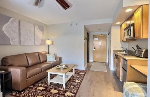Crested Butte House | Studio 518 at Perfect Location with Pool and Hot Tub
