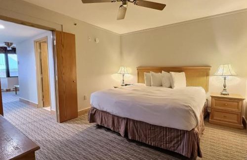 Crested Butte House | Studio 565 Perfect Location with Pool and Hot Tub