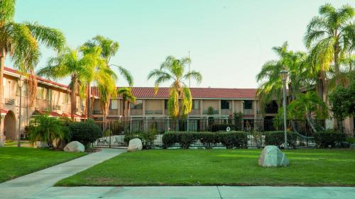 Anaheim Hills Hotel | Studio 6 Anaheim Hills CA
