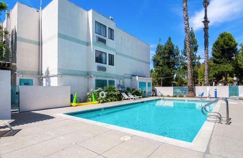 Concord Hotel | Studio 6-Concord, CA