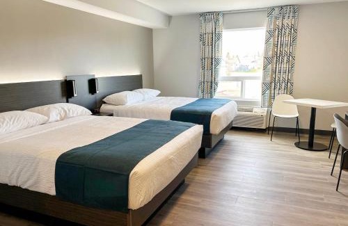 Algoma District Hotel | Studio 6 Hornepayne, ON