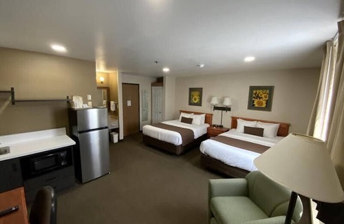 Minot Hotel | Studio 6 Minot, ND