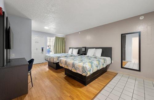 Roswell Hotel | Studio 6-Roswell, GA - Atlanta