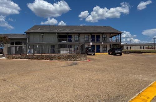 Mesquite Hotel | Studio 6 Suites Mesquite, TX – Gross Rd.