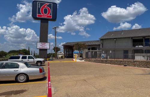 Mesquite Hotel | Studio 6 Suites Mesquite, TX – Gross Rd.