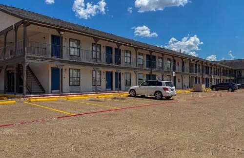 Mesquite Hotel | Studio 6 Suites Mesquite, TX – Gross Rd.