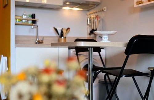 Le Pouliguen Apartment | Studio agréable 300m Côte Sauvage