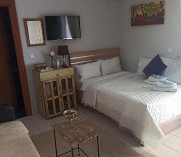 Charilaou Apartment | Studio Anna-Maria