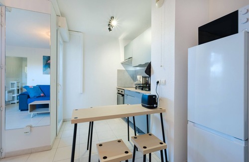 Saint-Laurent-du-Var Apartment | Studio Apartment 'Résidence Les Bastides' with Mountain View, Shared Pool and Air Conditioning