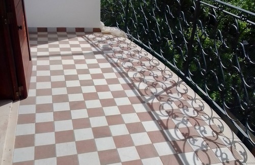 Roseto degli Abruzzi Apartment | Studio apartment with side balcony with sea view