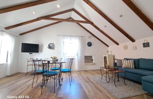 Vis Apartment | Studio apartman u renesansnoj vili