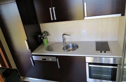 Darque Apartment | Studio Apartment 'Dunas' with Shared Pool, Wi-Fi and Air Conditioning