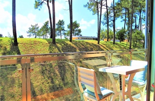 Darque Apartment | Studio Apartment 'Dunas' with Shared Pool, Wi-Fi and Air Conditioning