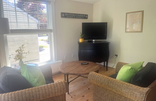 Boothbay Harbor Apartment | Studio Apartment with views of Boothbay Harbor