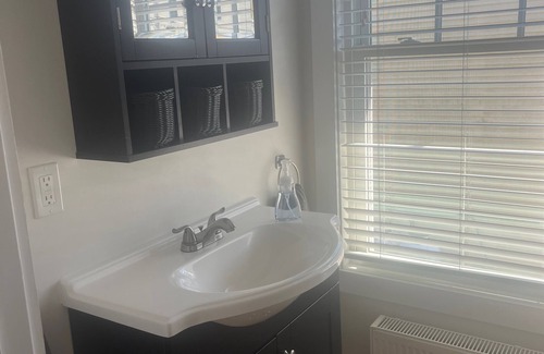 Boothbay Harbor Apartment | Studio Apartment with views of Boothbay Harbor