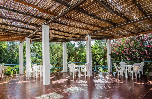Teulada Apartment | Studio Apartment 'Agricosta Del Sud Studio4 - 4p' with Shared Pool and Shared Garden