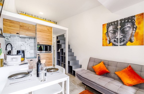 Palmela Apartment | Studio Apartment "Chalé Do Vale - Shiva House" with Shared Pool, Private Terrace & Wi-Fi
