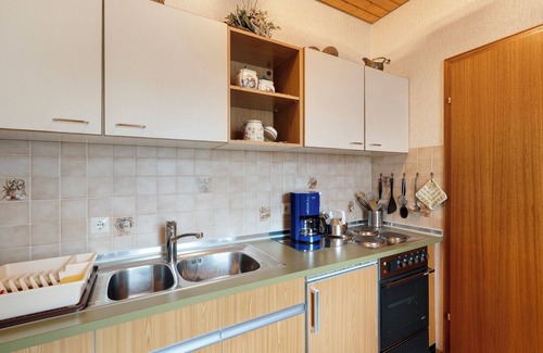 Kniebis Apartment | Studio Apartment 'Ferienwohnung B, 30 Qm' with Shared Terrace, Shared Garden and Wi-Fi