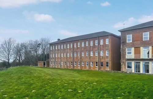 Hailsham Apartment | Studio Apartment 21 - UK48724