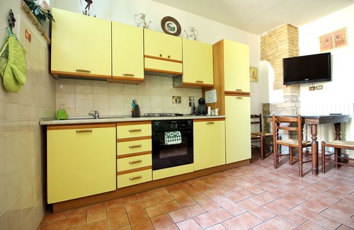 Assisi Apartment | Studio apartment in Assisi The Roman Amphitheater