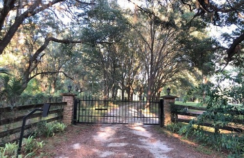 Micanopy Apartment | Studio Apartment in Beautiful Country Setting