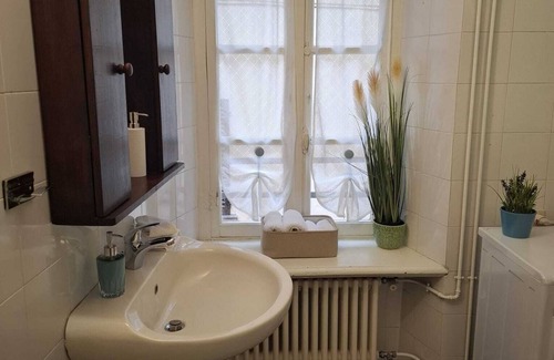 Torre Pellice Apartment | Studio apartment in the Piazzetta