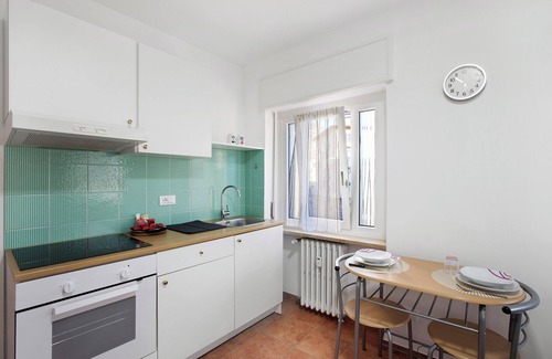 Aosta Apartment | Studio Apartment "Maison Étoile - Luna" with Mountain View & Wi-Fi