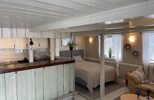 Stathelle Apartment | Studio Apartment med alt du Trenger ! Kort Avstand til Transport og Shopping !