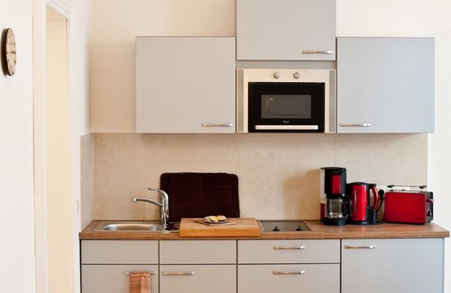 Schwerin Apartment | Studio-Apartment-Private Bathroom-2