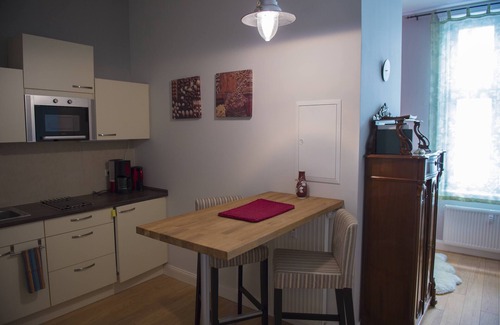 Schwerin Apartment | Studio-Apartment-Private Bathroom-1