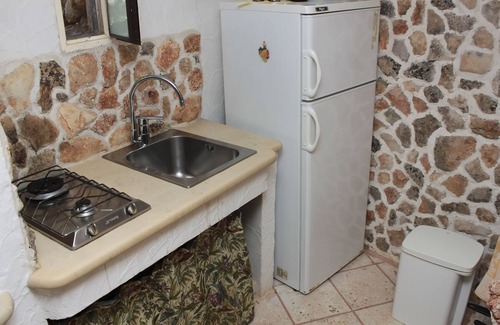 Sannicola Apartment | Studio apartment with pool and whirlpool, Tenuta Girasole, 5 minutes from the sea